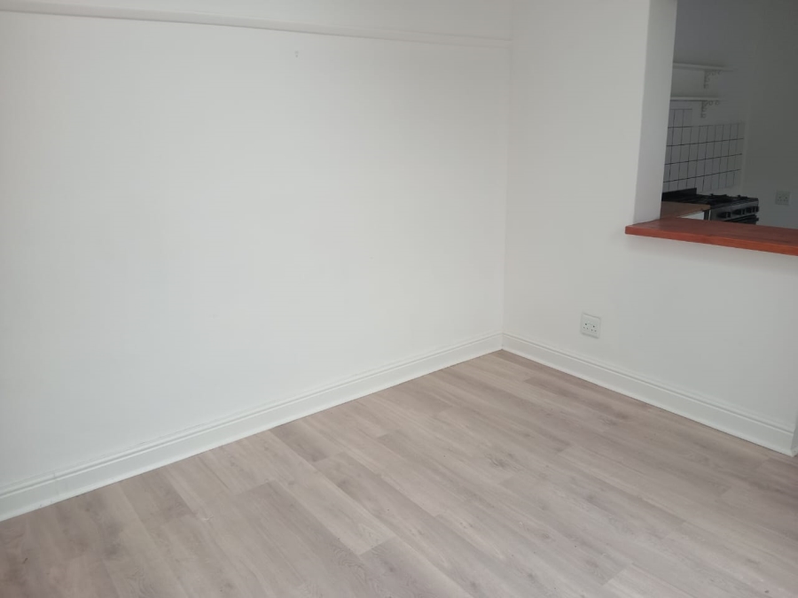 To Let 2 Bedroom Property for Rent in Mowbray Western Cape